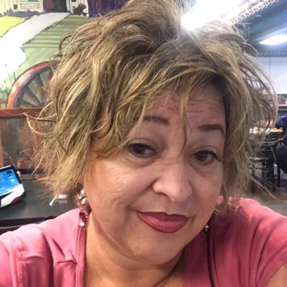 Meet your Posher, Cindy